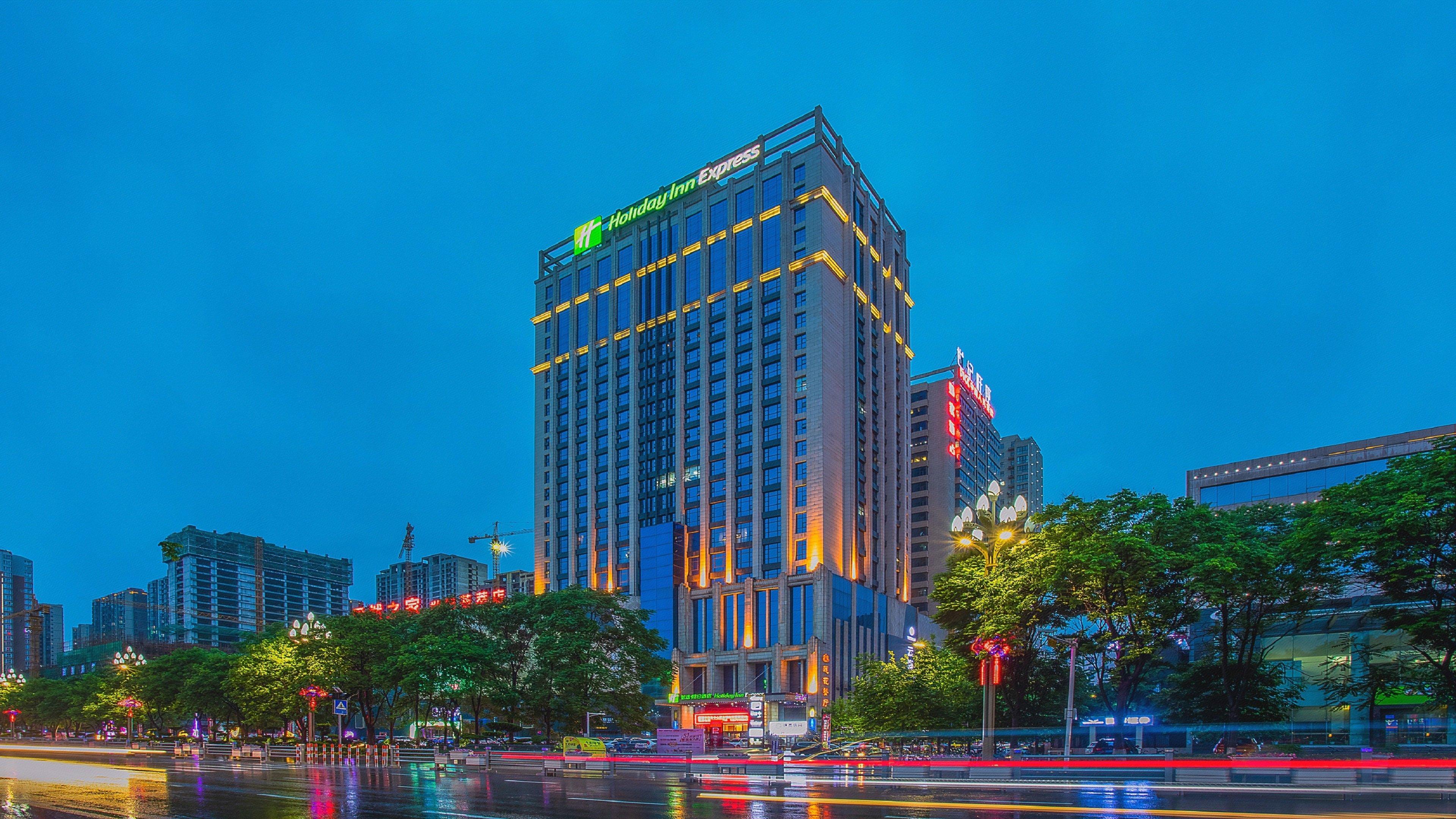 Holiday Inn Express Baoji City Centre By Ihg Экстерьер фото