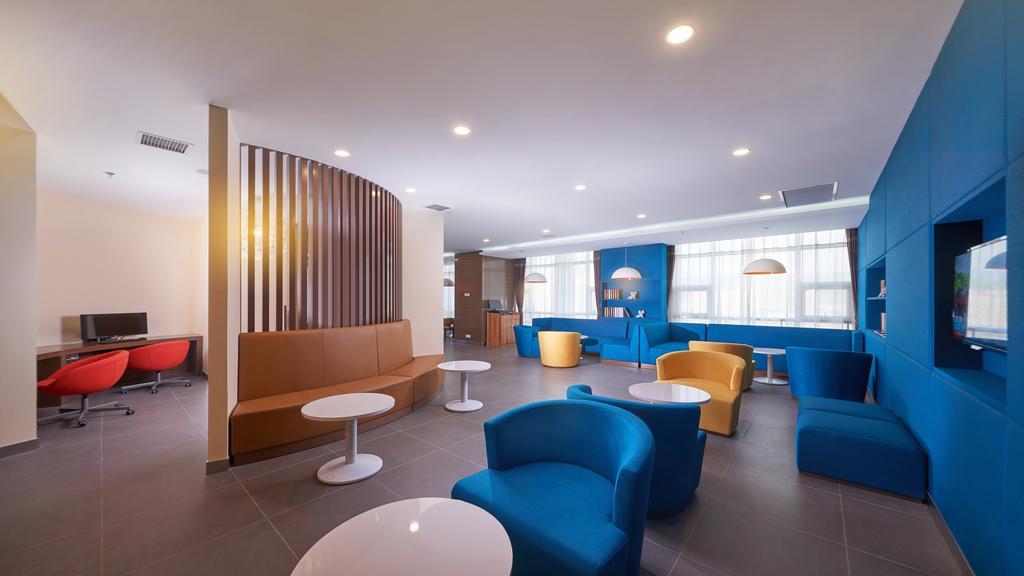 Holiday Inn Express Baoji City Centre By Ihg Экстерьер фото